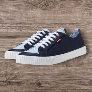 Levi's Women's Casual Sneaker